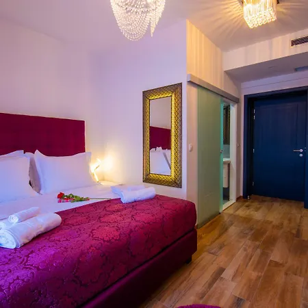 Guest house Center Luxury 2 4*